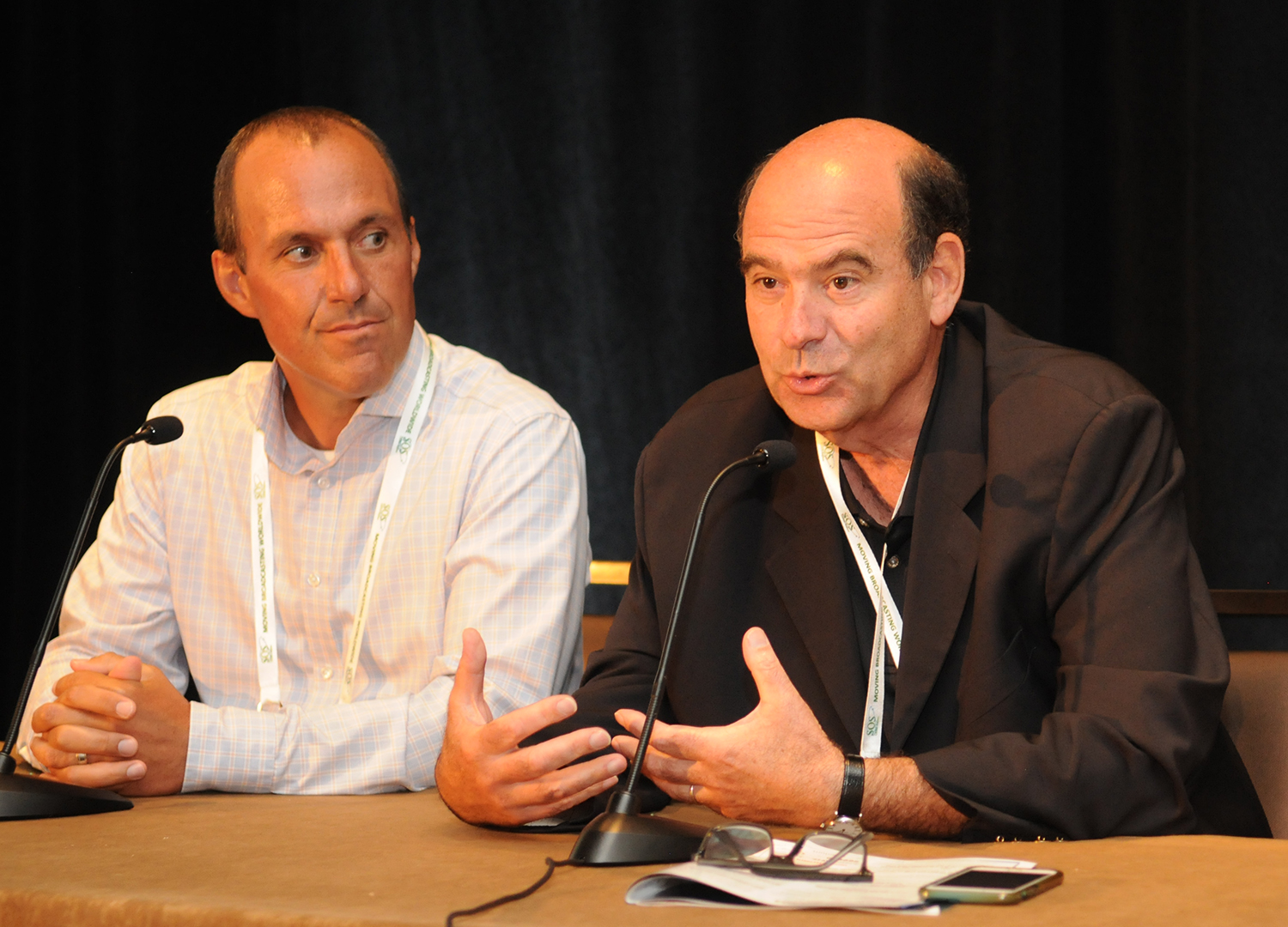 From left: Brian Campanotti, Oracle, Global Director of Business Development and Jeff Greenwald, HGST, Senior Director, Market Development