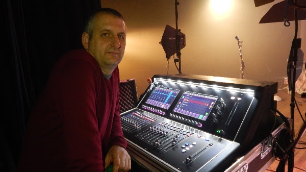 Mark Littlewood mans the FOH position with his own S21.